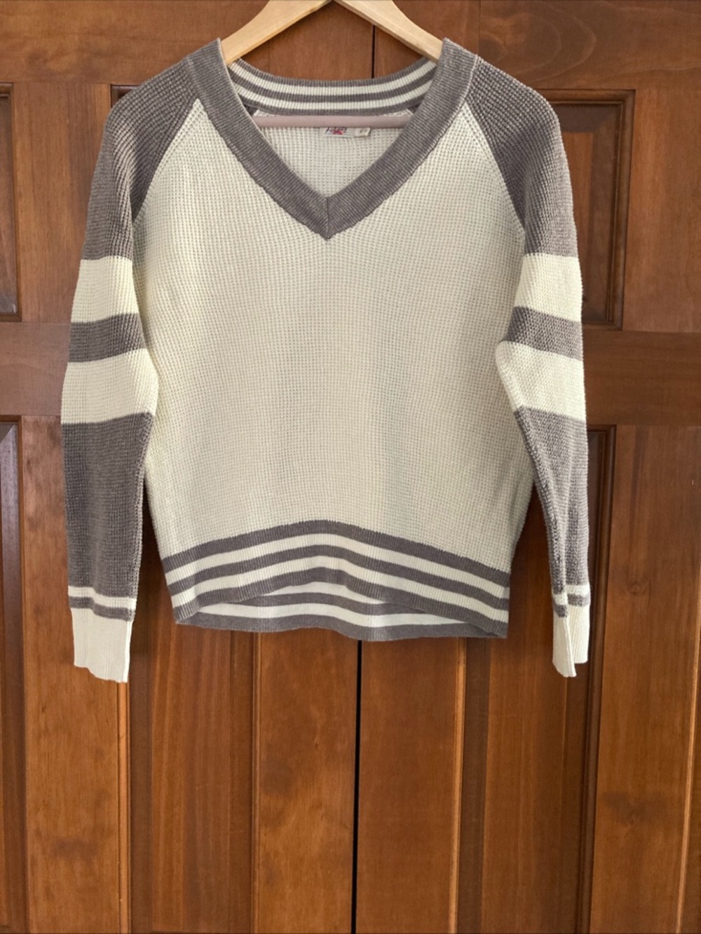 Faherty Cream Striped V-Neck Sweater organic cotton cashmere waffle knit XS